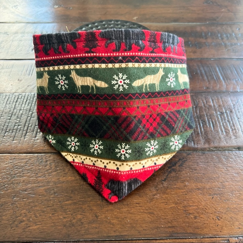 🐾 Reversible Flannel Bandana